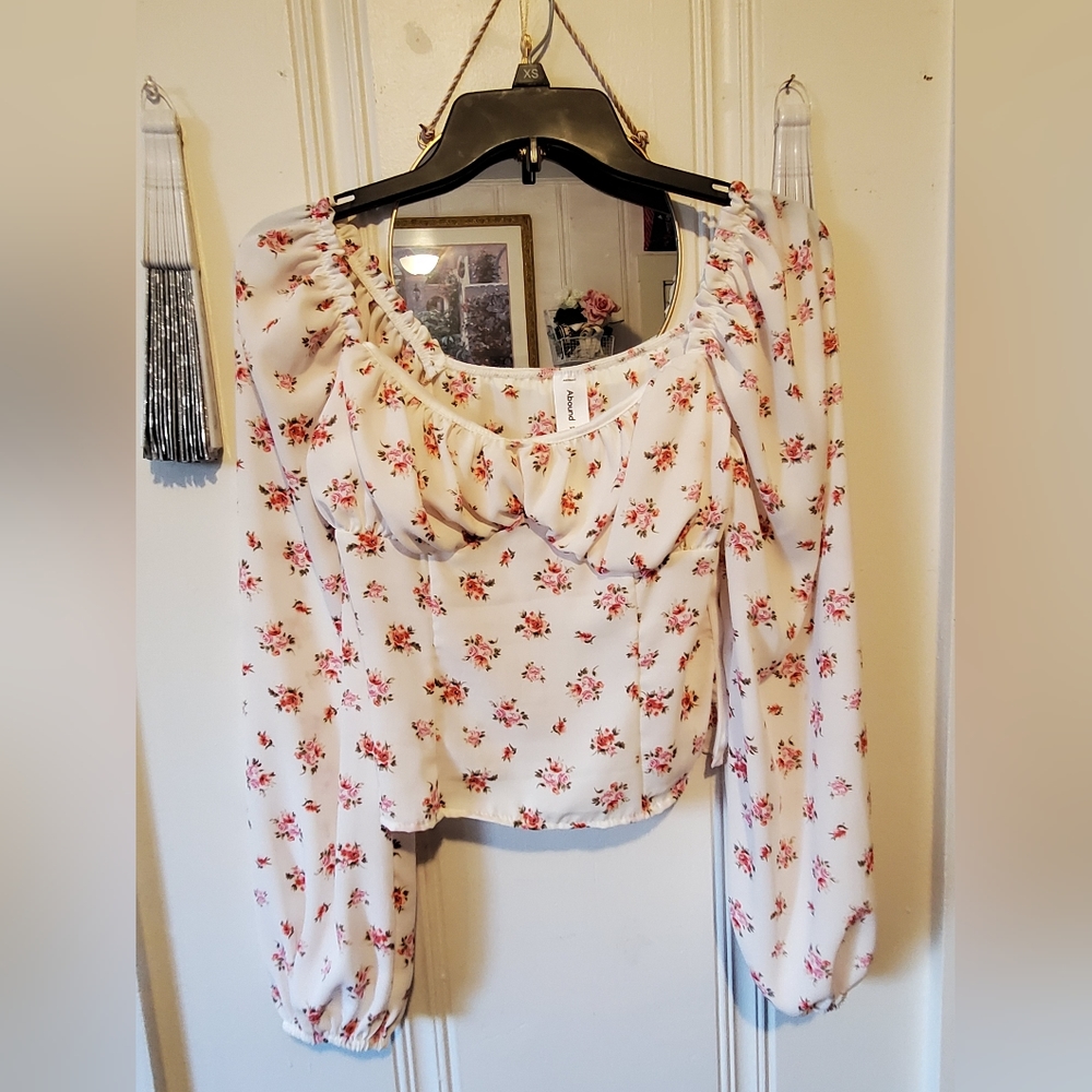 Renaissance Cute Floral Top Women's